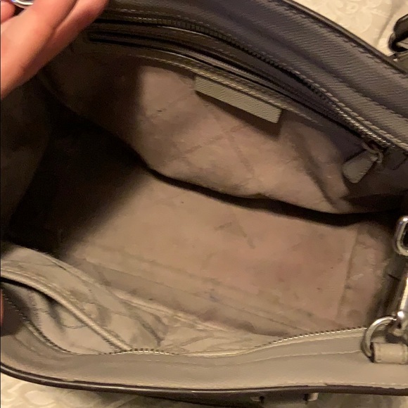 Michael kors purse - Picture 2 of 3